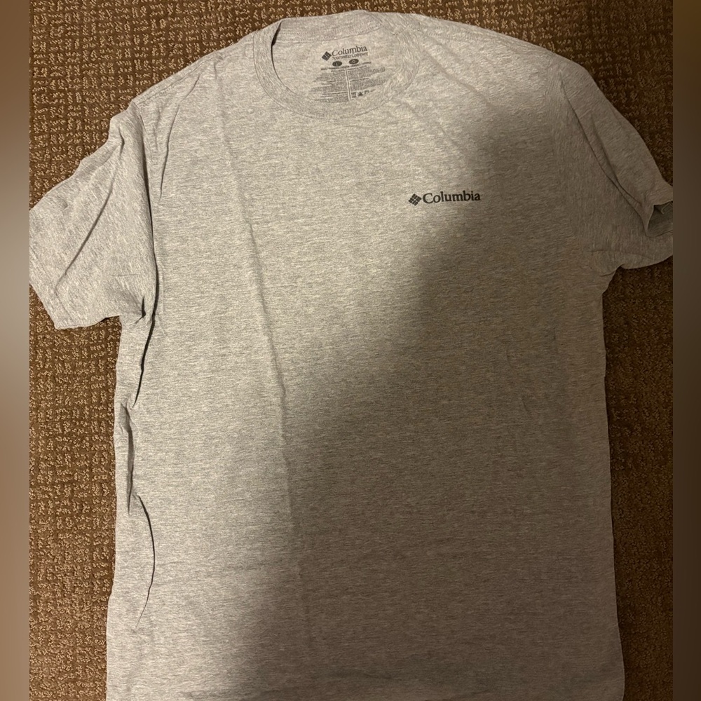 Mens columbia T-shirt